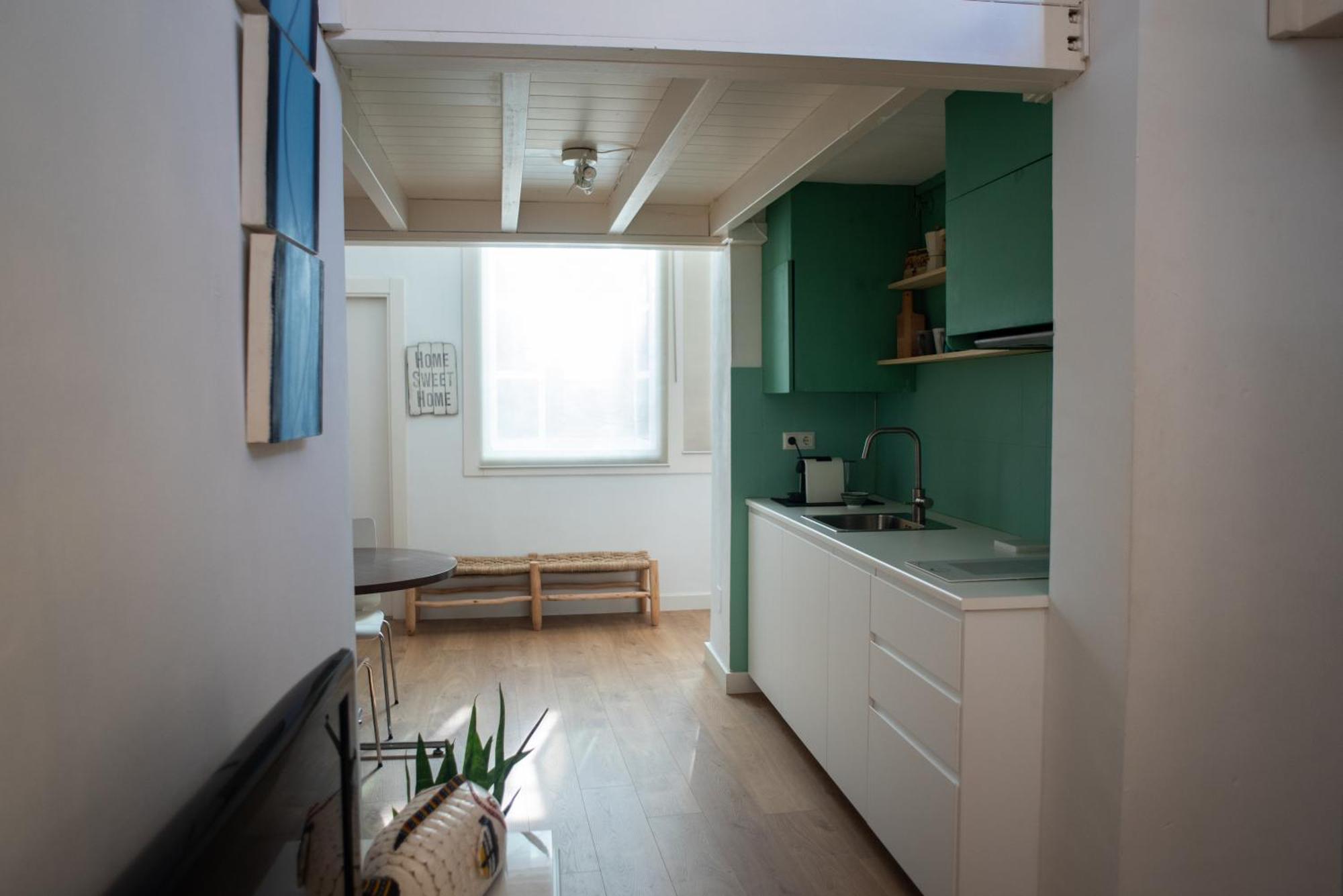 Cozy & Quiet Apartment In The Center Малага Екстер'єр фото